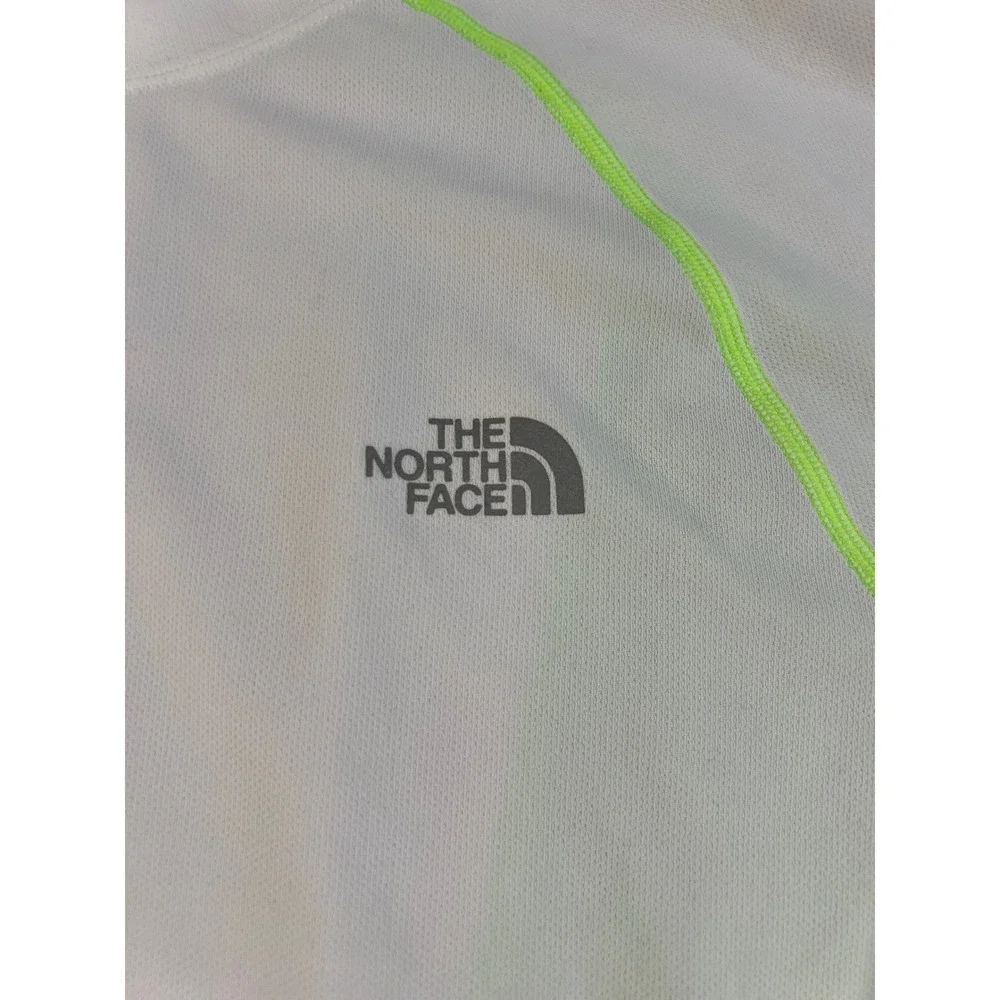 The North Face Mens White Neon Green Long Sleeve Performance Training Shirt M